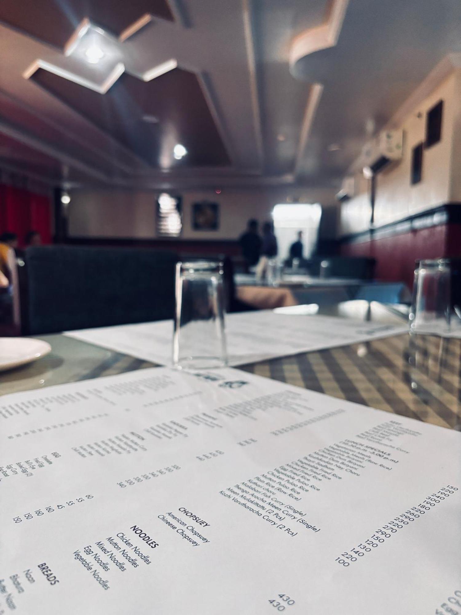 Maharani Hotel Kozsíkóde Kültér fotó