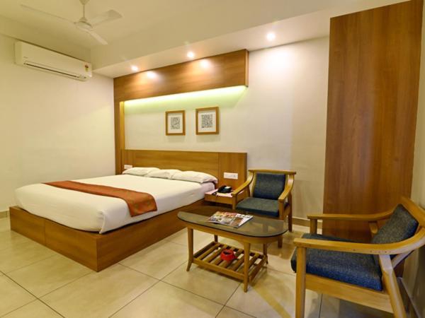 Maharani Hotel Kozsíkóde Kültér fotó