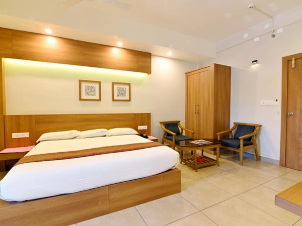 Maharani Hotel Kozsíkóde Kültér fotó