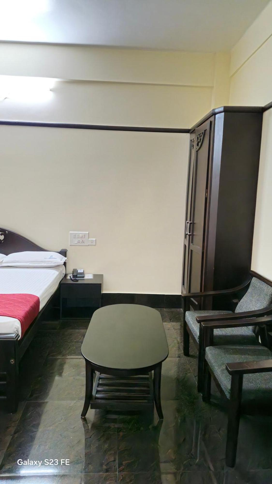 Maharani Hotel Kozsíkóde Kültér fotó